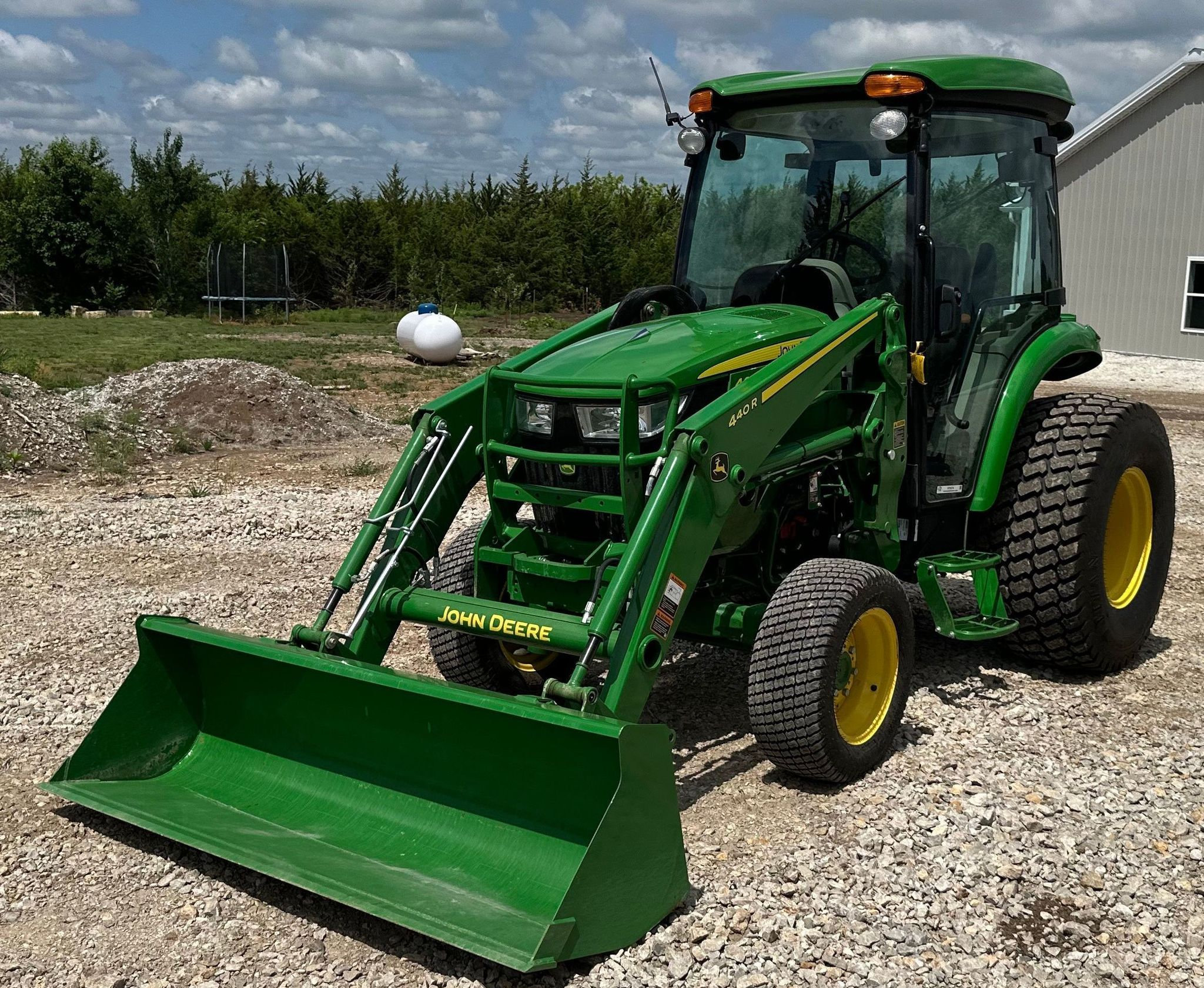 2022 John Deere 4066R