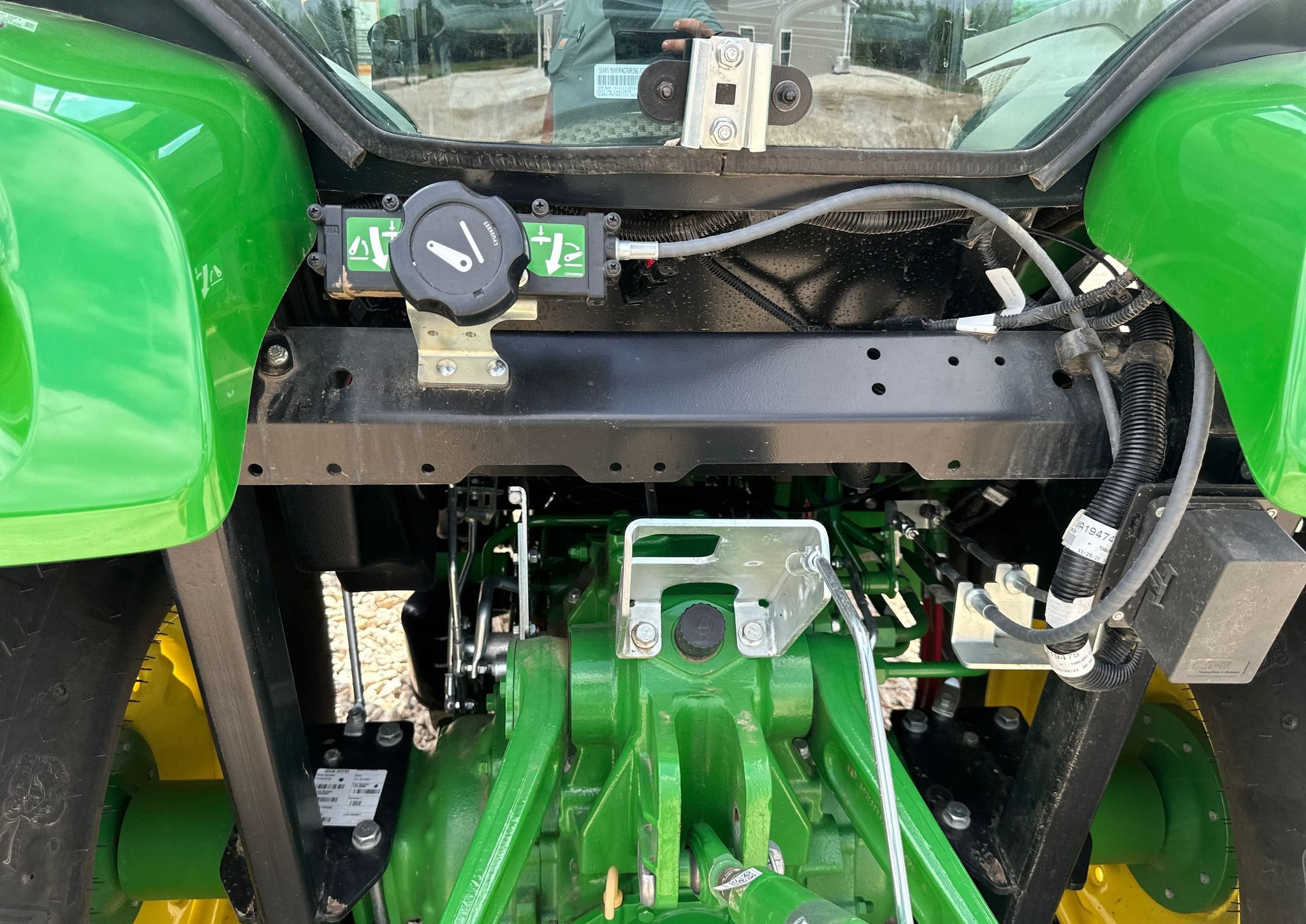John Deere 4066R 10